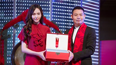 中国美正当红，OKPAY钱包A股上市，引领新时代